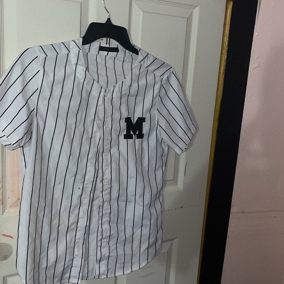 Baseball jerseys - Picture 2 of 2